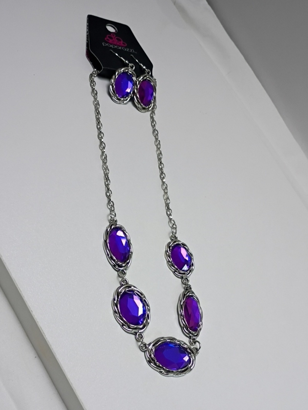 paparazzi Shimmering Purple Oval Necklace & Earring Set